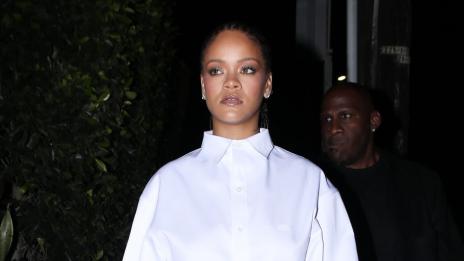 Риана е на вълна „сватба и бебе“ с гаджето си Хасан Джамел