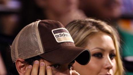 Анна Курникова обмисля раздяла с Енрике Иглесиас