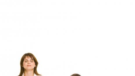 Обсебващата майчина грижа е вредна и за децата, и за майките