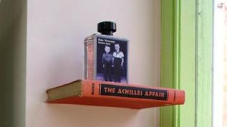 Шикозни начини да декорирате дома си с книги