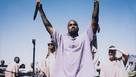 Кание иска да превърне неделната си литургия в риалити