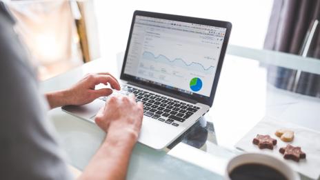 Кое е най-доброто време от деня да отговорим на работните имейли?