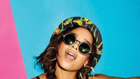 Зоуи Кравиц: Не излизам с известни мъже нарочно