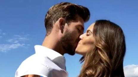 Кои звездни двойки се сгодиха през 2018-а