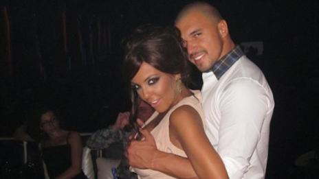 Николета дари Валери с Никол