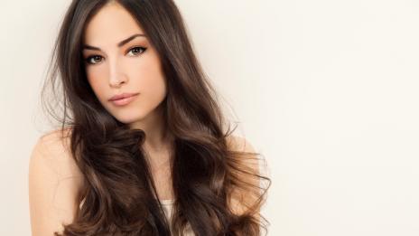 Как да се грижим за косата през зимата?