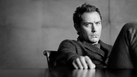 Джъд Лоу: Не ме е грижа какво пишат таблоидите за мен