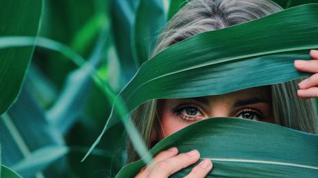 На 100 жени – 106 мъже... И още любопитки за нежния пол