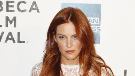 Внучката на Елвис се събра със старото си гадже