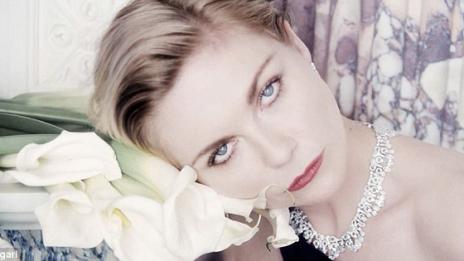 Диамантите са най-добрият приятел на Кирстен Дънст