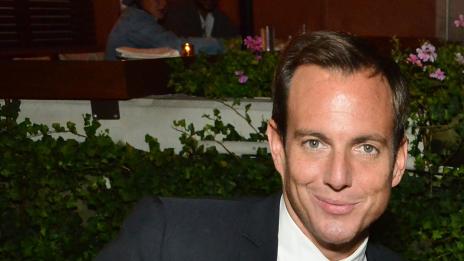 Уил Арнет се среща с Ариел Ванденберг