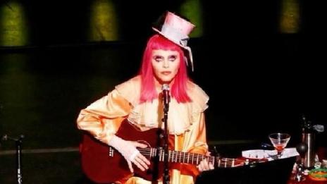 Мадона се пропи от мъка по сина си