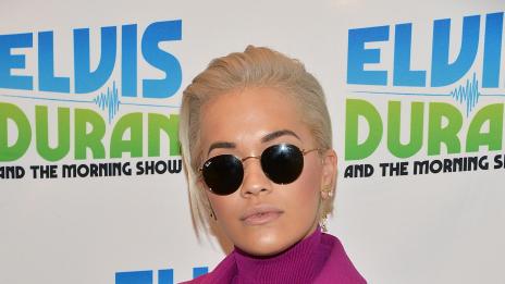 Рита Ора ще участва в продълженията на „Петдесет нюанса сиво“