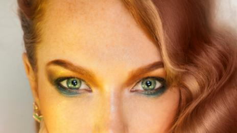 Подходящият грим за зелени очи