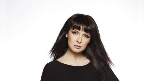 Жени Калканджиева: Молих се Господ да прибере майка