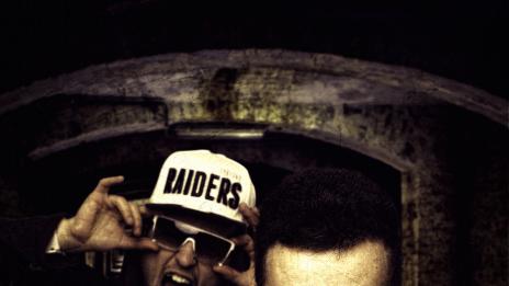 Ангел и Мойсей пускат ново парче