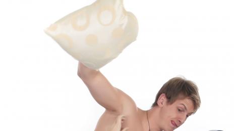 Бой с възглавници гони стреса