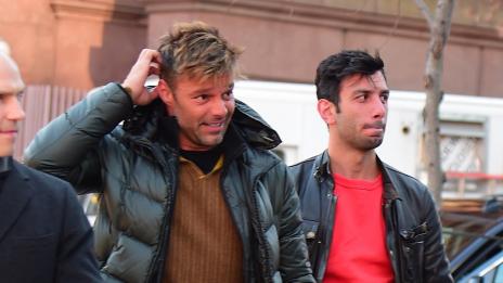 Рики Мартин си хвана ново гадже