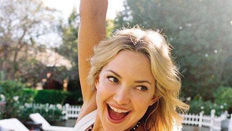 Кейт Хъдсън с годежен пръстен? Актрисата отрича