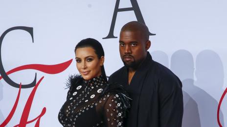 Ким Кардашян хвана Кание в крачка