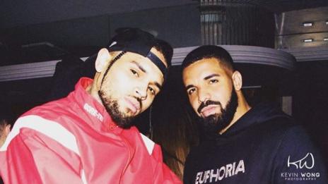 Бившите на Риана се събраха