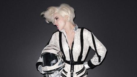 Лейди Гага: Искам да изпратя съобщение за любов в космоса