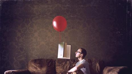 Магията на книгите през погледа на фотограф