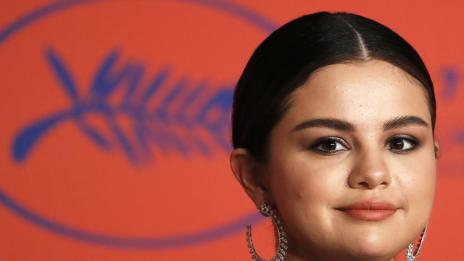 Селена Гомес забрави Бийбър, изтри му снимки в социалните мрежи