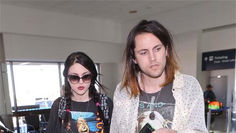 Дъщерята на покойния Кърт Кобейн ще се развежда