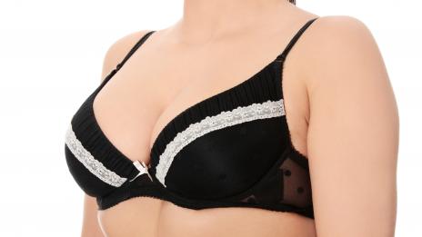 Упражнения за жени с голям бюст