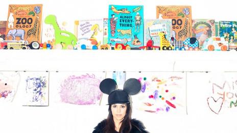 Най-голямата сестра Кардашян си продава шареното имение