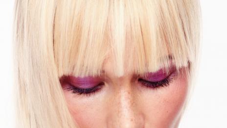 5 начина да се справим с вредите, които зимата нанася върху косата ни