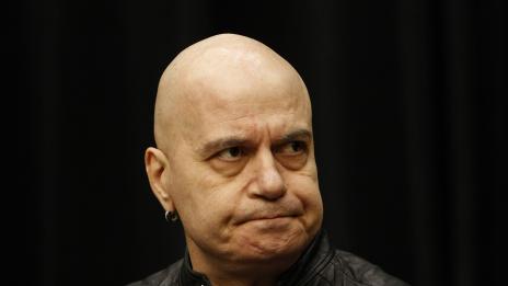 Арестуваха мъж, искал да коли Слави Трифонов