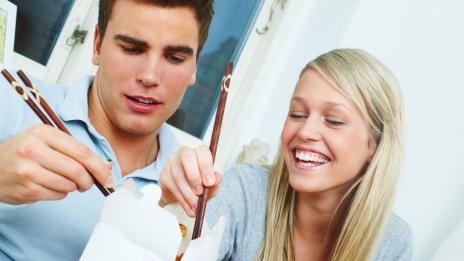 Сериозна връзка = напълняване?