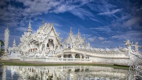 Мястото, където Буда и Супермен „живеят“ заедно