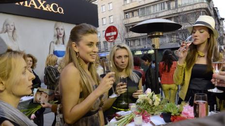 Колекцията “Notte”  на  MAX&Co предизвика истински фурор