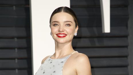 Звездите минаха по червения килим в злато и диаманти