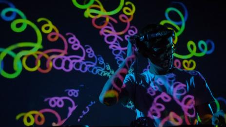 Най-актуалните имена от световната и родна музикална сцена на HippieLandia