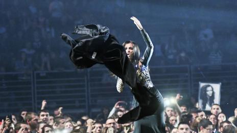 Преслава омая главата на земеделец