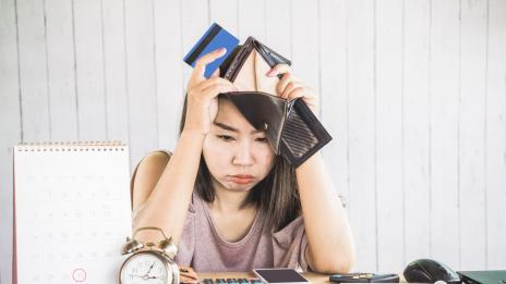 5 зодии, които харчат много пари