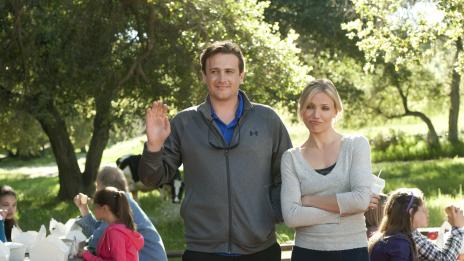 5 въпроса, които задължително трябва да зададете на приятелката си