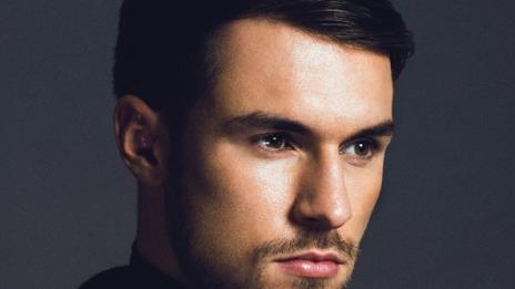 Футболист на „Арсенал“ стана модел на агенция Елит