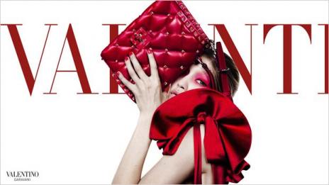 Джиджи Хадид и луксът на роклите