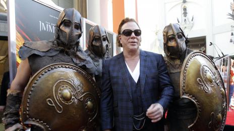 Мики Рурк никога не бил преговарял за „Непобедимите 2“