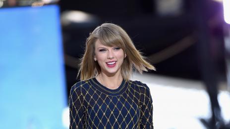 Тейлър Суифт планира да си стои необвързана