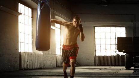 4 причини да влезете във форма с кикбокс