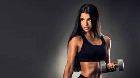 4 лесни упражнения за стегнати ръце и корем