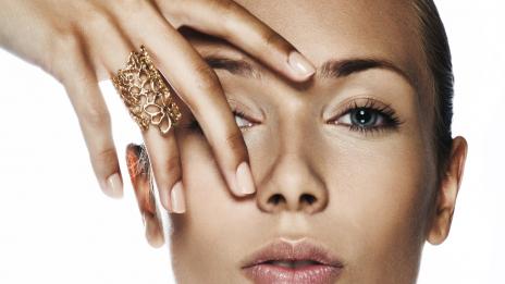 Как сами съсипваме бижутата си?