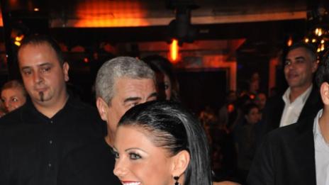 Разделени гаджета и влюбени двойки се събраха на рождения ден на Фен тв