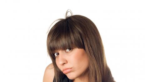 Защо жените се извиняват по-често от мъжете